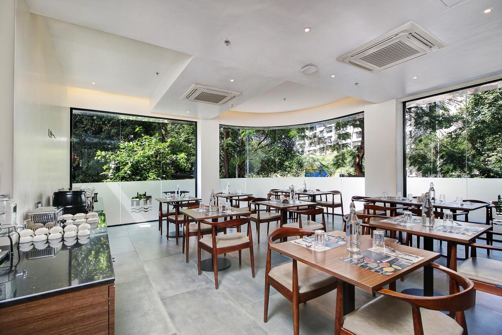 Hotel Mumbai House Ghansoli, Navi Mumbai Exterior foto
